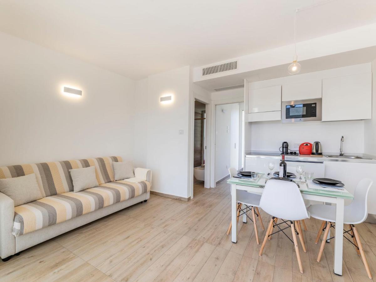 Apartment Capo Falcone Charming Apartment-2 By Interhome Stintino Εξωτερικό φωτογραφία